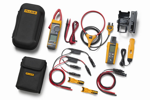 Fluke 325 with Solar Irradiance Meter and TLPV Test Leads