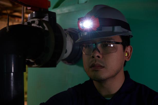 HL-200 EX Intrinsically Safe Headlamp – ideal for hazardous environments HL-200 EX Intrinsically Safe Headlamp – ideal for hazardous environments