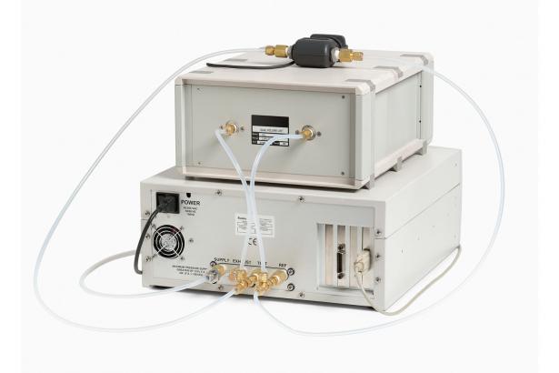 7250LP Low Pressure Controller/Calibrator